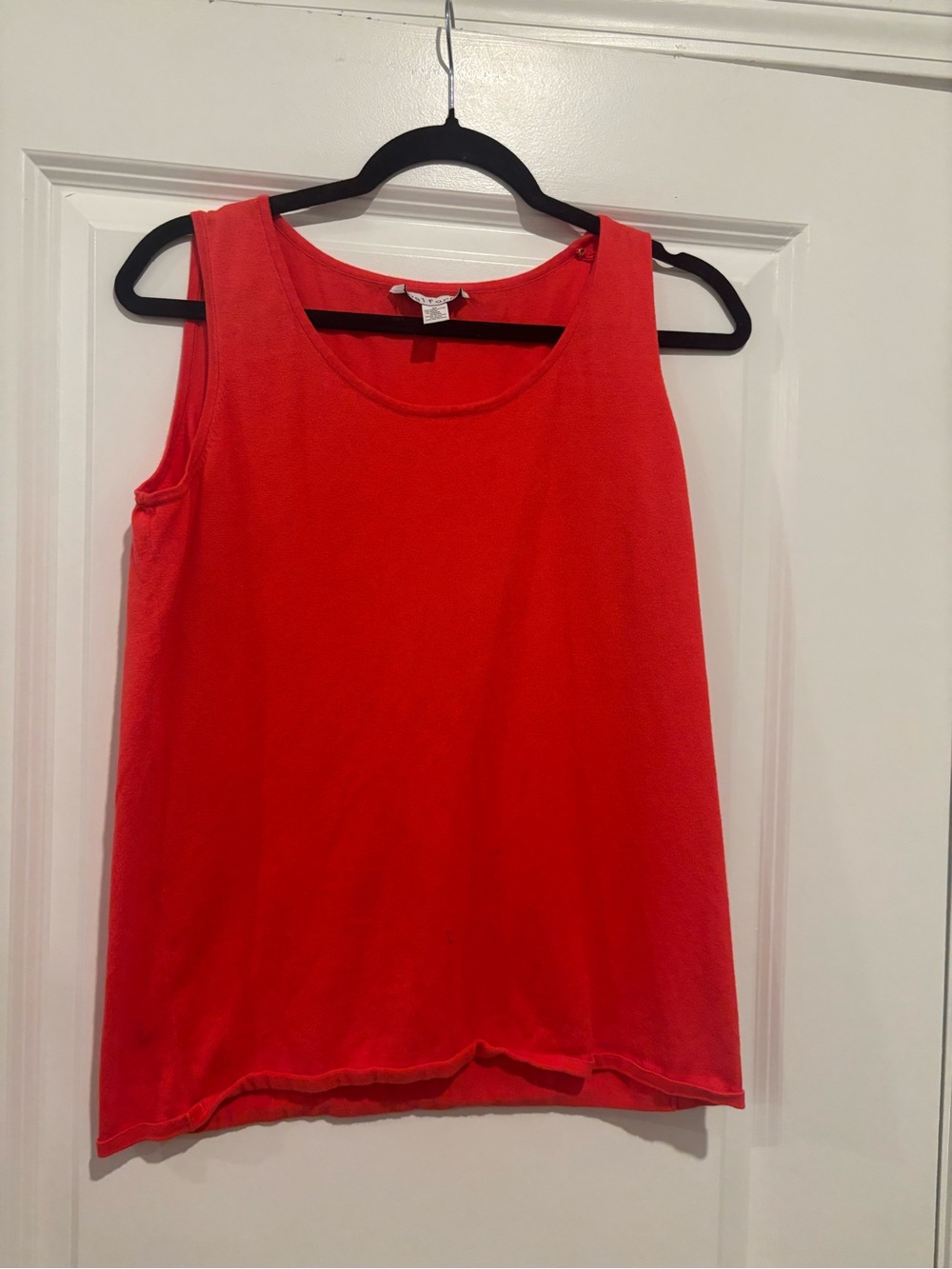 Cotton blend pumpkin sleeveless blouse